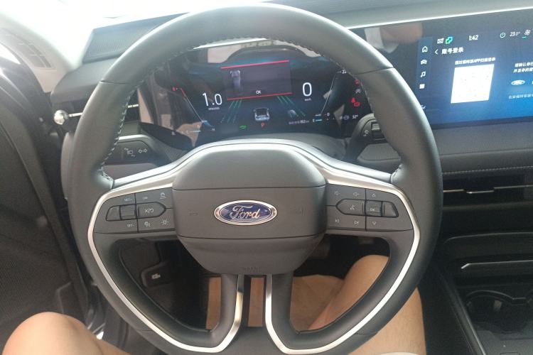 Used Ford Mondeo 2025 2.0T EcoBoost Luxury Version Steering Wheel