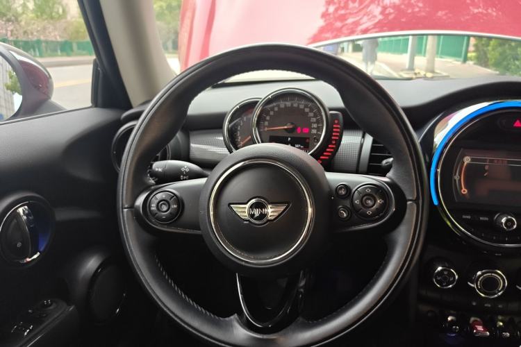 Used MINI 2014 1.5T COOPER Fun Steering Wheel