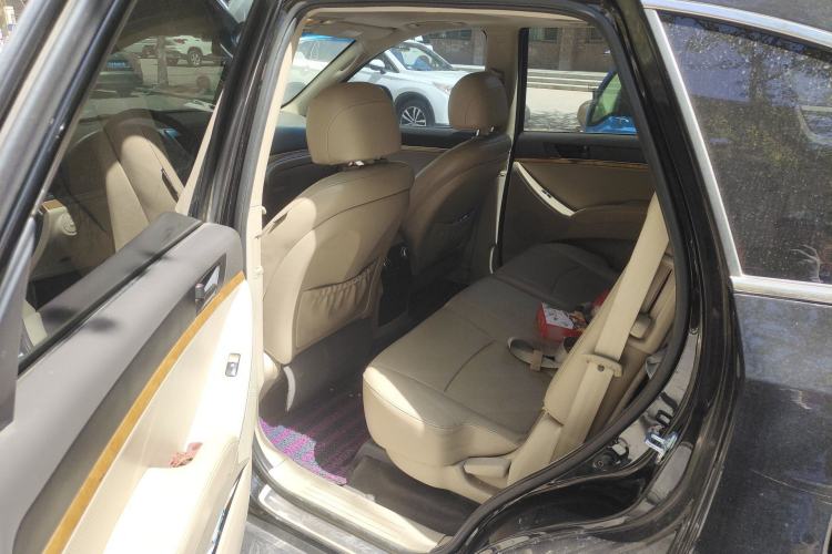 Used Hyundai Veracruz 2012 3.8L Comfort Edition Left Rear Seat