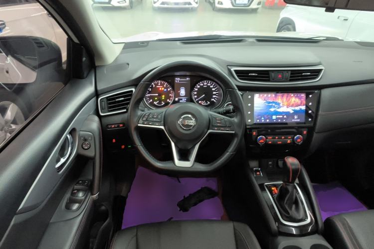 Used Nissan Qashqai 2022 2.0L CVT XV Premier Luxury Edition Steering Wheel