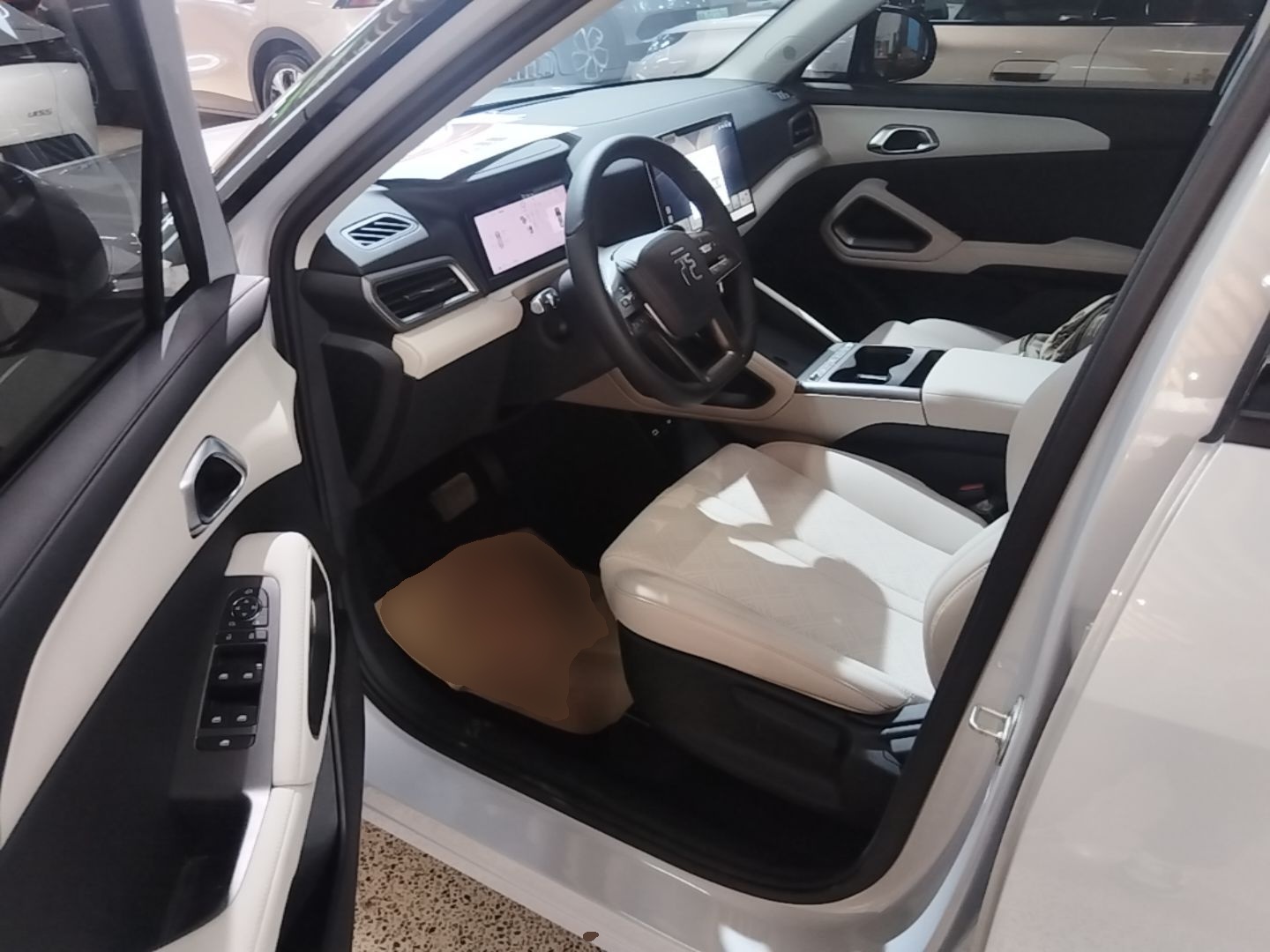 BYD Yuan UP 2025 Intelligent Driving Version 401 KM Dynamic Edition — снимка 20