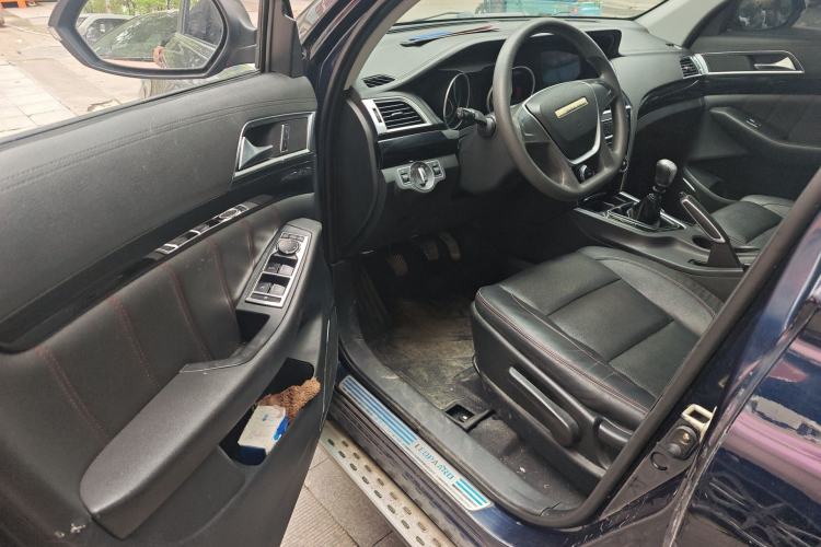 Used Leopaard CS10 2015 2.0T Manual Fashion Edition Driver Seat