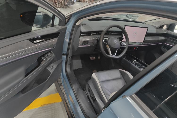 Used Volkswagen ID.7 VIZZION 2024 PRO Model Driver Seat