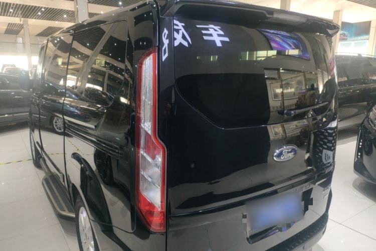 Used Ford Tourneo Custom 2020 2.0T Automatic Elite Edition China VI Standard
