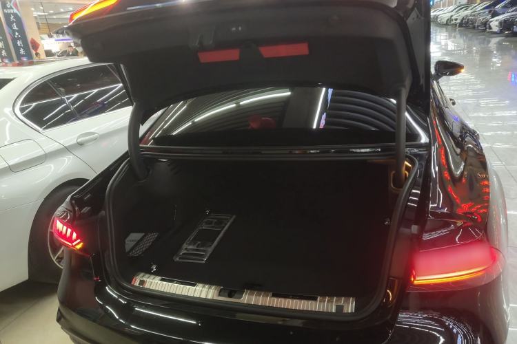 Used Audi A7L 2024 45 TFSI quattro Black Warrior Edition
