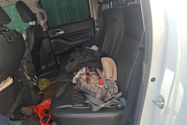 Used Great Wall Poer 2021 2.0T Global Version Automatic Diesel 4x4 Comfort Class Standard Box Trailer Edition GW4D20M