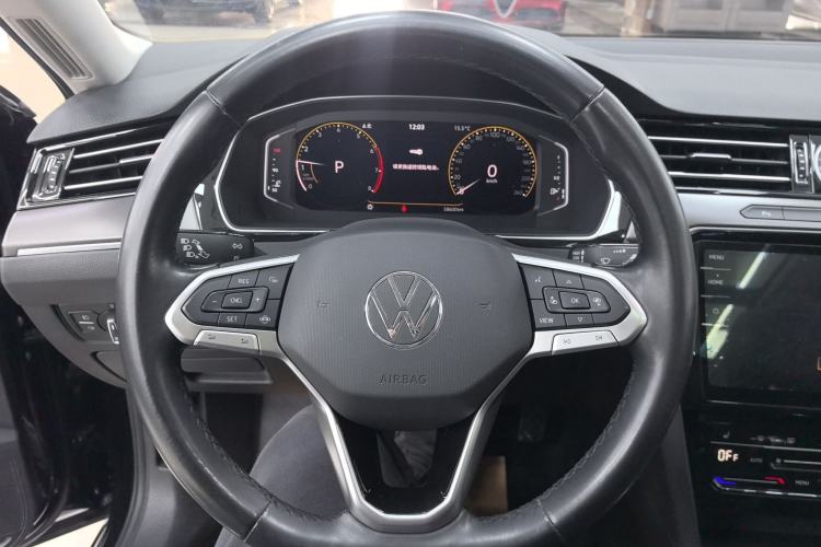 Used Volkswagen Magotan 2020 330TSI DSG Luxury Edition Steering Wheel