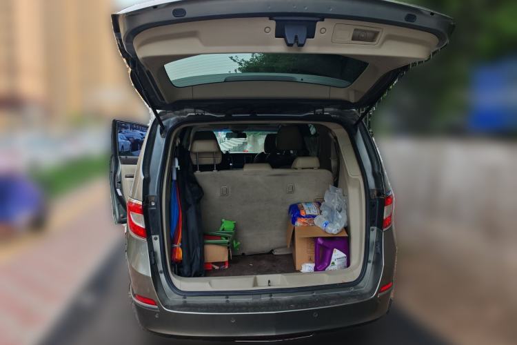 Used Buick GL8 2011 2.4L LT Luxury Business Executive Edition Trunk