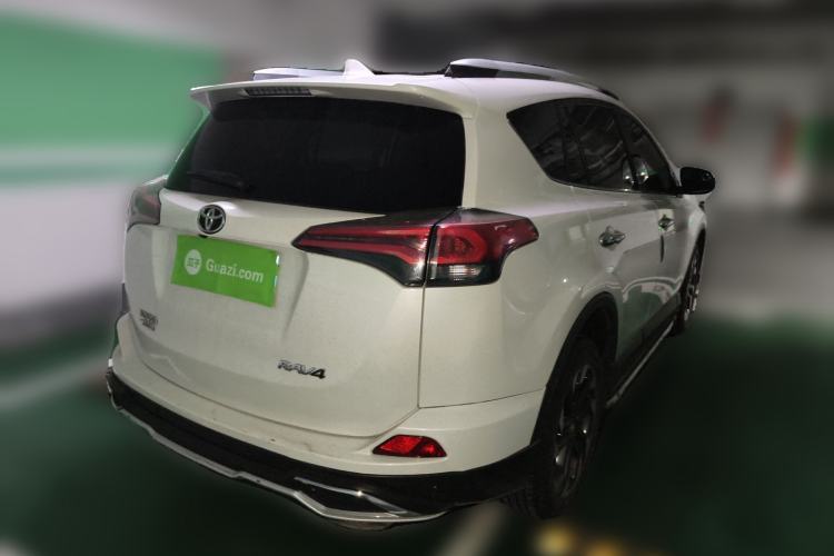 Used Toyota RAV4 2018 2.5L Automatic 4x4 Elite i Edition
