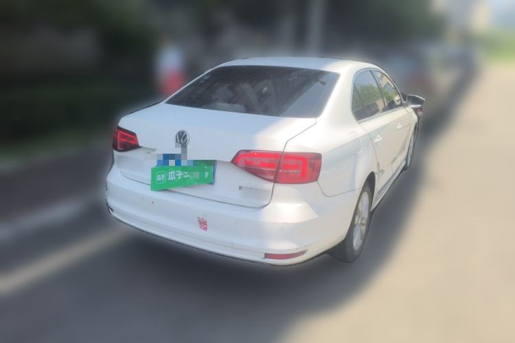 Used Volkswagen Sagitar 2015 1.6L Automatic Comfort Model Rear Right 45 Deg