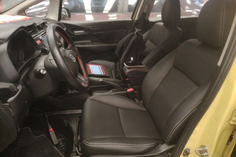 Used Honda Fit 2014 1.5L LX CVT Comfort Model
