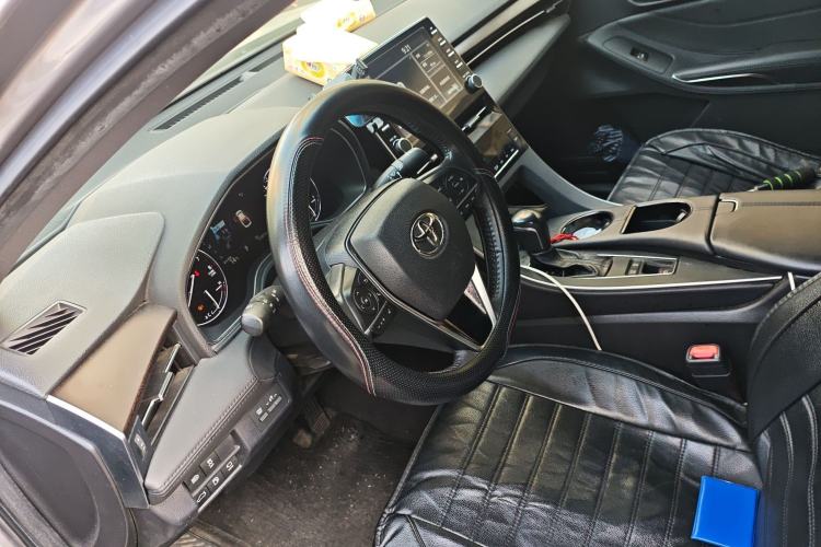 Used Toyota Avalon 2019 2.0L XLE Premium Edition China VI Steering Wheel