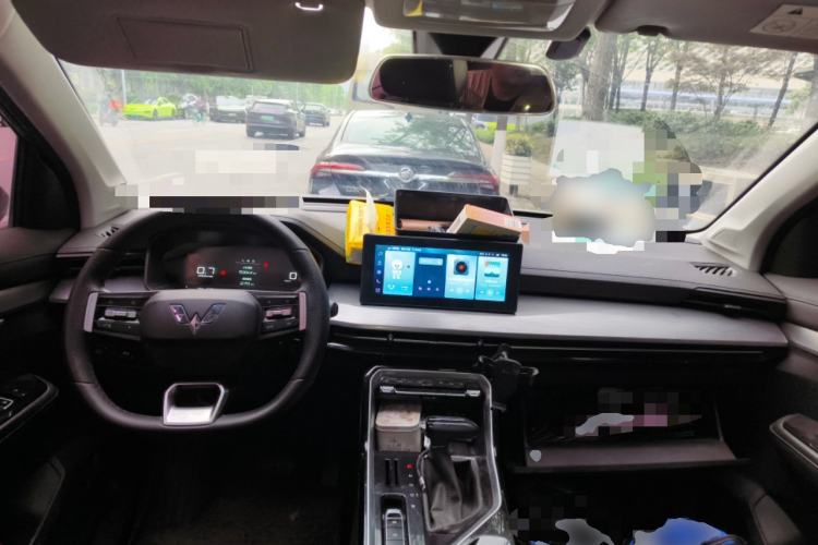 Used Wuling Asta 2021 1.5T CVT Starlight Edition Center Console