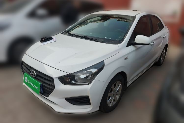 Used Hyundai Verna (older generation) 2017 1.4L Manual Refreshed Version China VI Standard