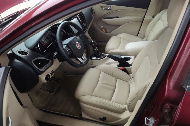 Used Fiat Viaggio 2012 1.4T Automatic Jingxiang Edition Left Front Seat