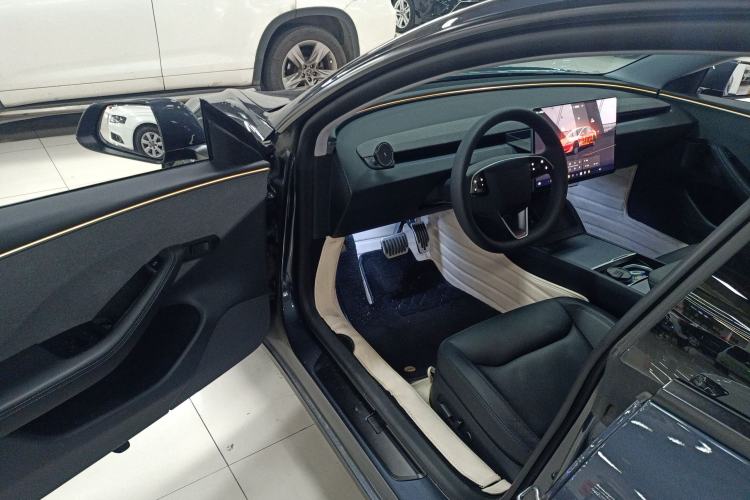 Used Tesla Model 3 2025 Rear-Wheel-Drive Version Driver Seat