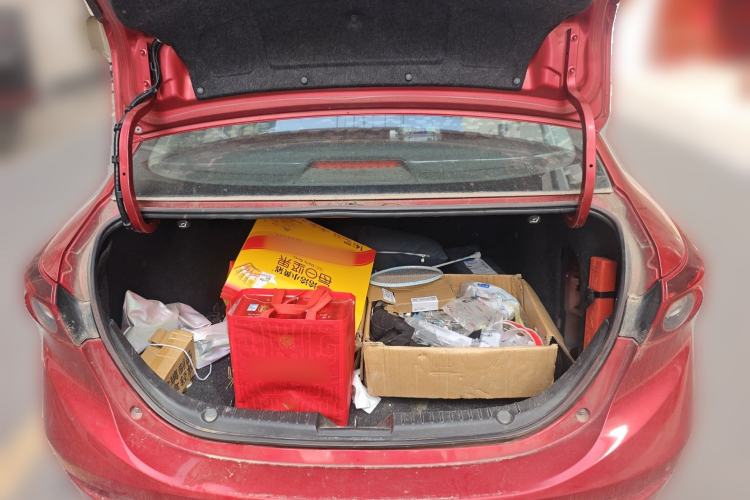 Used Mazda 3 Axela 2016 Sedan 1.5L Automatic Luxury Model Trunk