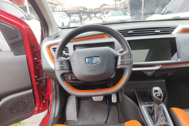 Used Geely Auto Vision X1 2017 1.3L Automatic Player Edition