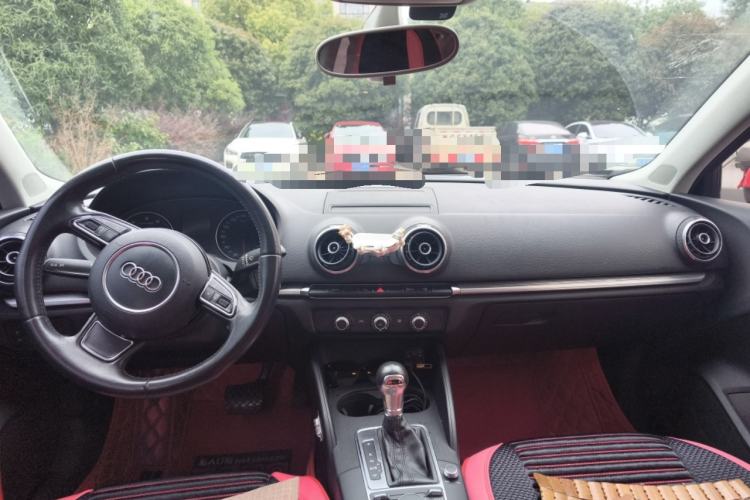 Used Audi A3 2015 Limousine 35 TFSI Millionth Anniversary Intelligent Leading Model
