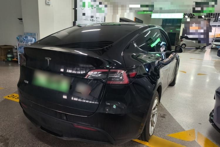 Used Tesla Model Y 2022 Rear-Wheel-Drive Version