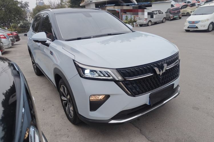 Used Wuling Asta 2022 2.0L DHT Electric-Speed Version