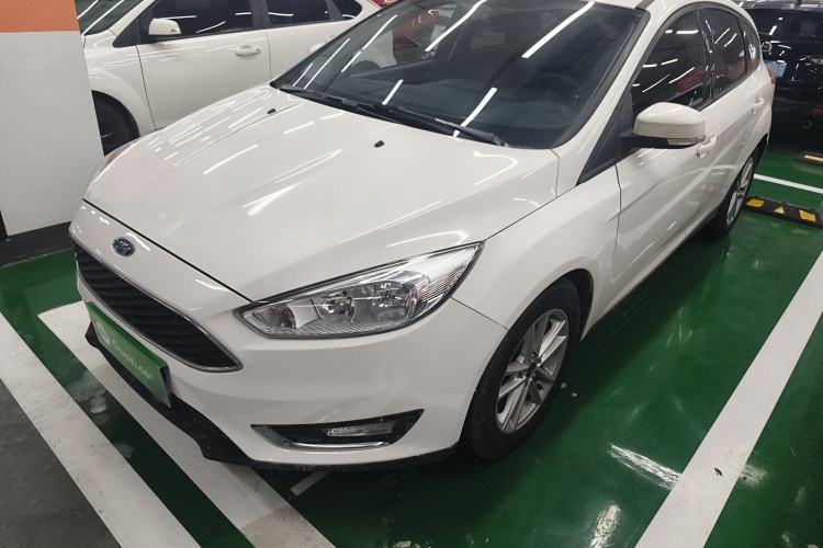 Used Ford Focus 2017 Hatchback 1.6L Manual Fashion Edition SmartDrive Version