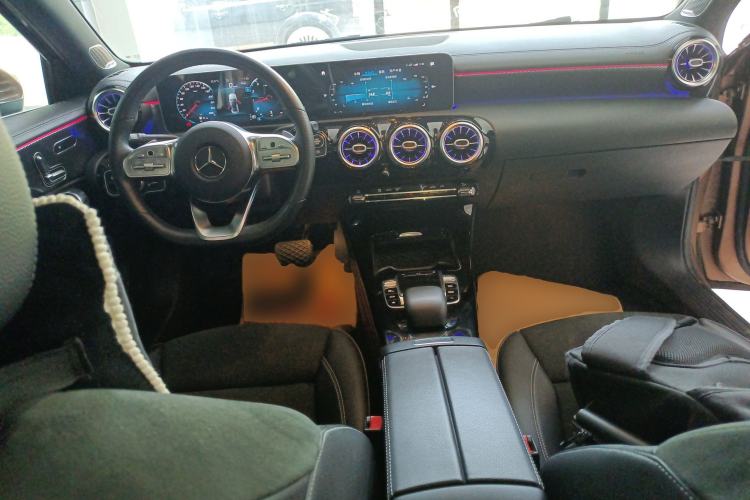 Used Mercedes-Benz A-Class 2019 Restyled A 200 L Sport Sedan Center Console