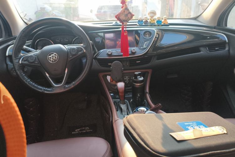 Used Buick Envision 2018 20T Two-Wheel Drive Luxury Model
