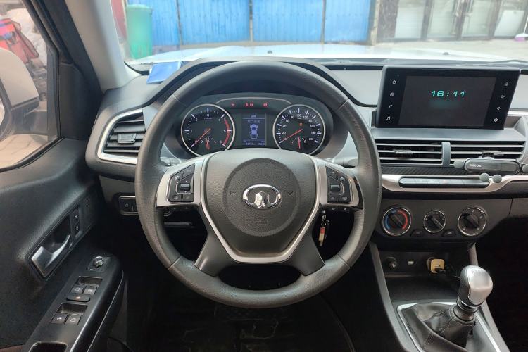 Used Great Wall Wingle 7 2020 2.0T Diesel Two-Wheel-Drive Crown Champion Business-Grade Large Double-Cab GW4D20M
