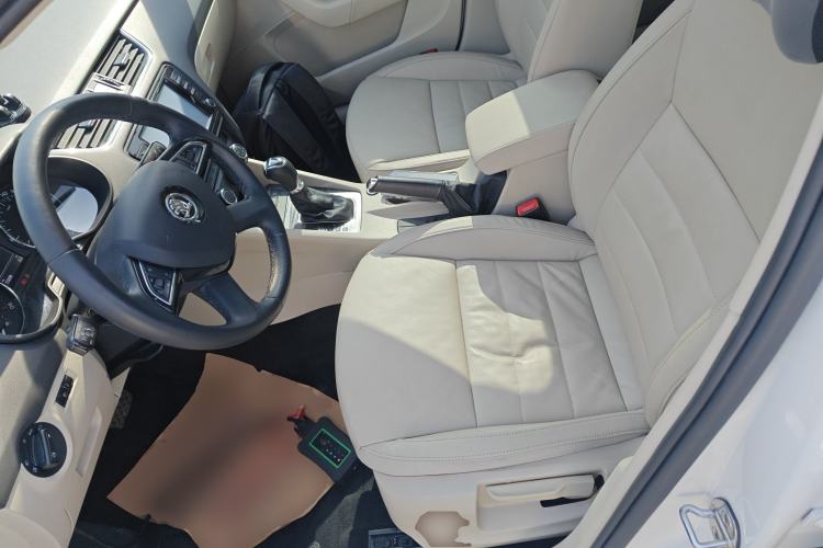 Used Skoda Octavia 2015 1.6L Automatic Yijun Edition