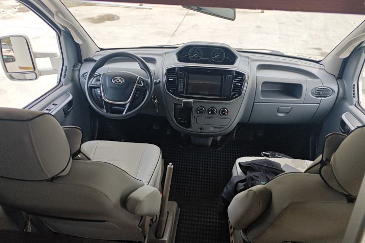 Used SAIC MAXUS V80 RV  Center Console