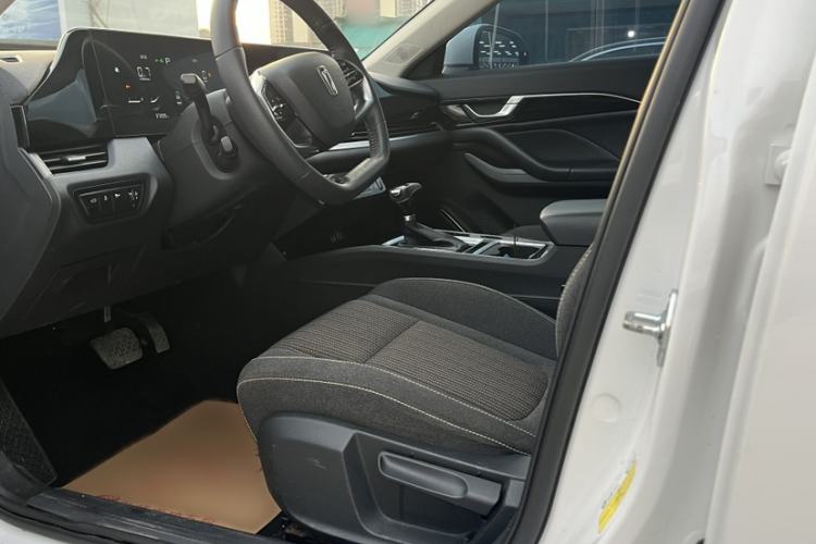 Used Bestune B70 2022 Third Generation 1.5T Automatic Enjoyment Version
