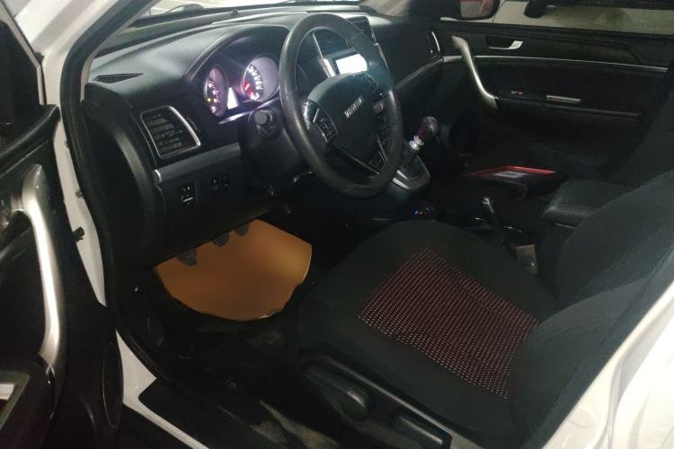 Used Haval M6 2019 1.5T Manual Two-Wheel Drive Urban Version China VI Standard
