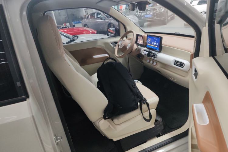 Used Wuling Hongguang MINIEV 2024 3rd Generation 215km Youth Edition
