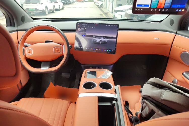 Used CHANGAN NEVO E07 2025 All-Electric 4x4 with 90 kWh Max Intelligent Driving Version
