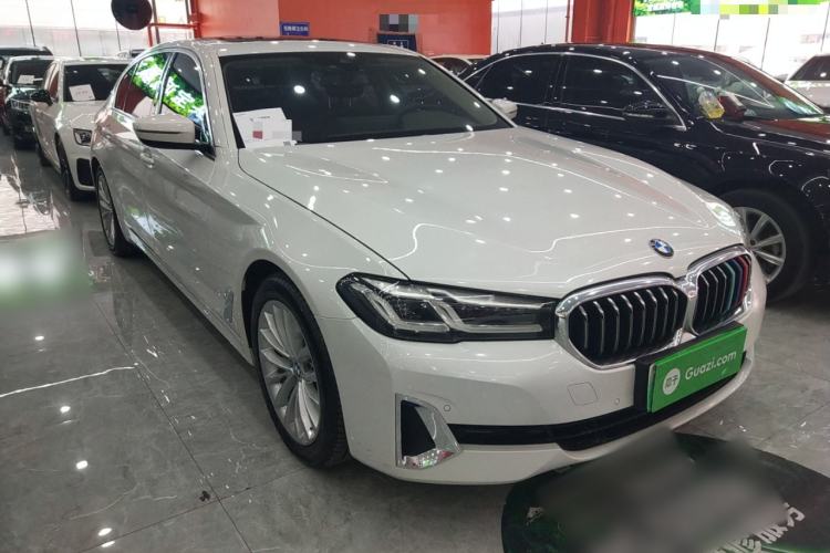 Used BMW 5 Series New Energy 2021 535Le Luxury Package Front Right 45 Deg