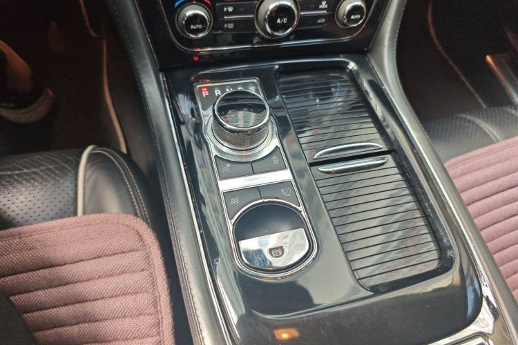 Used Jaguar XJ 2014 XJL 3.0 SC Two-Wheel-Drive Flagship Business Edition