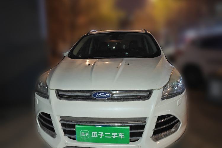 Used Ford Kuga 2015 2.0L GTDi Four-Wheel-Drive Sport Model Front