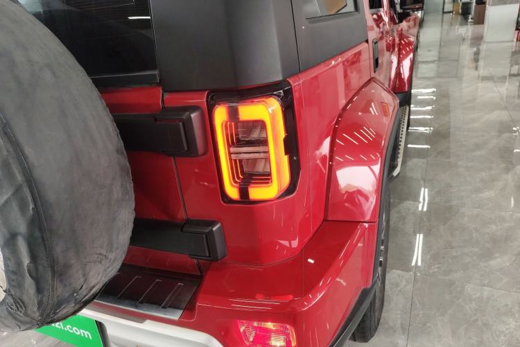 Used BAIC Off-Road BJ40 2020 2.0T Automatic Two-Wheel Drive Urban Hunter Edition Chivalrous Type
