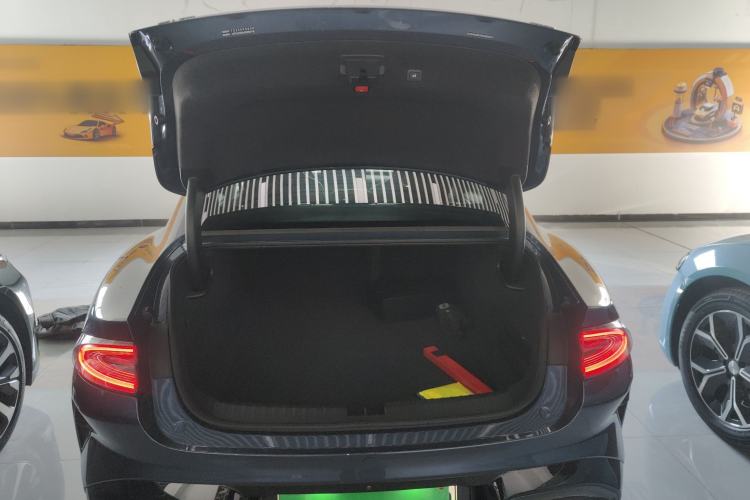 Used Xiaomi Auto SU7 2024 Rear-Drive Ultra-Long Range Advanced Pro-Level Intelligent Driving Version