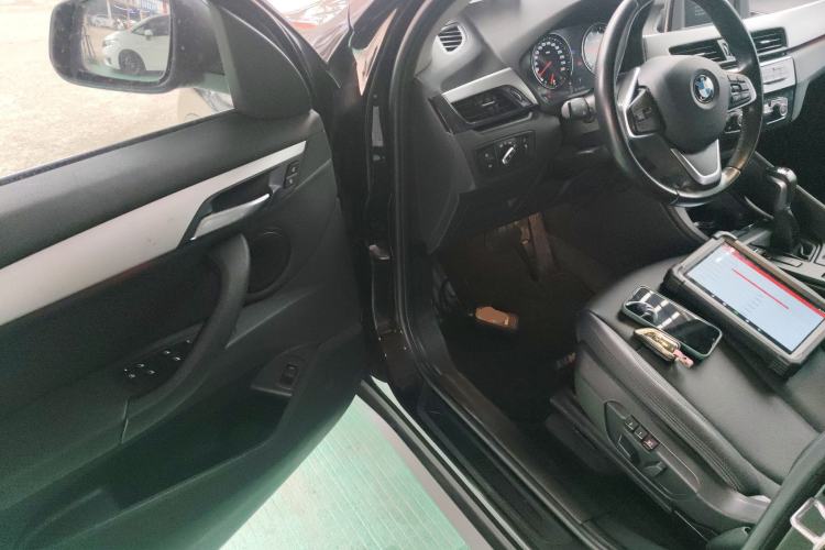 Used BMW X1 2019 sDrive20Li Leading Model
