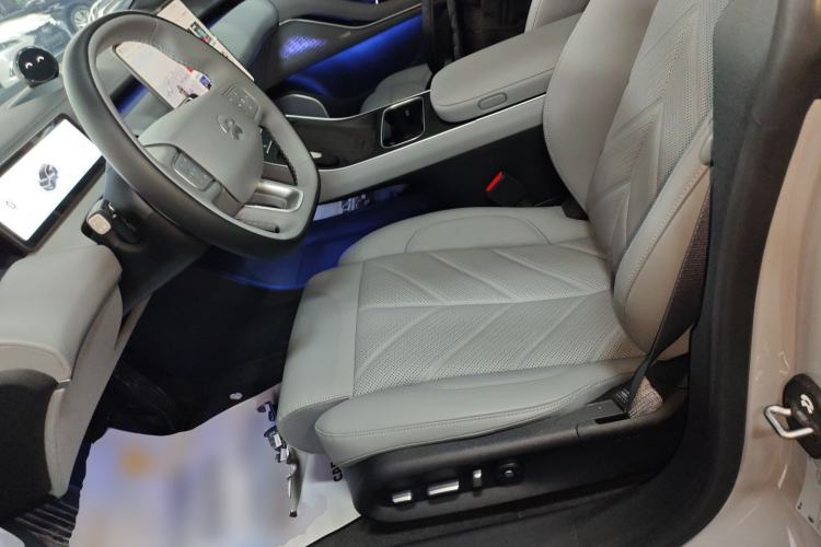 Used Nio ET5T 2025 75 kWh Touring