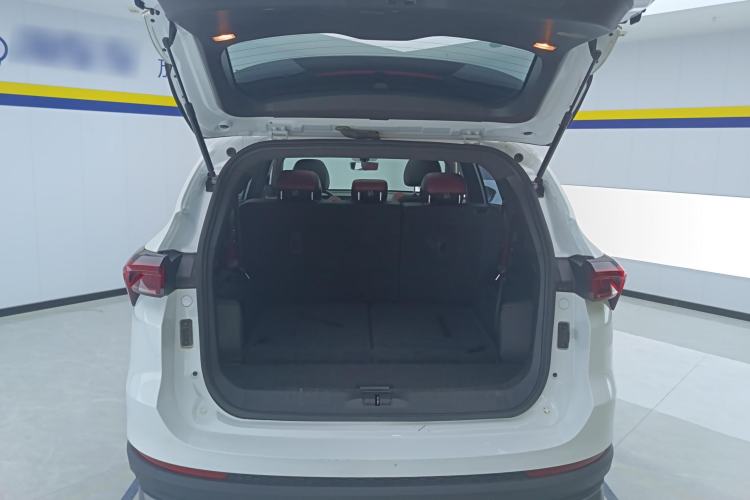 Used JETOUR X70 PLUS 2022 1.5T CVT Mountain 7-Seater
