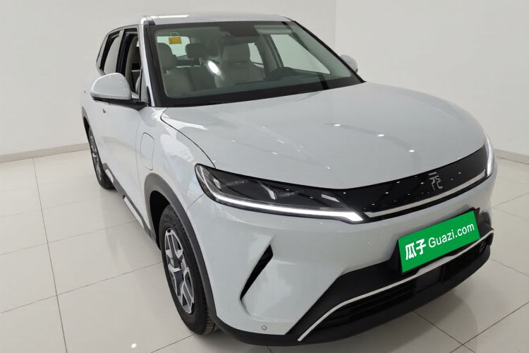 Used BYD Yuan UP 2025 Model 301KM Leading Version