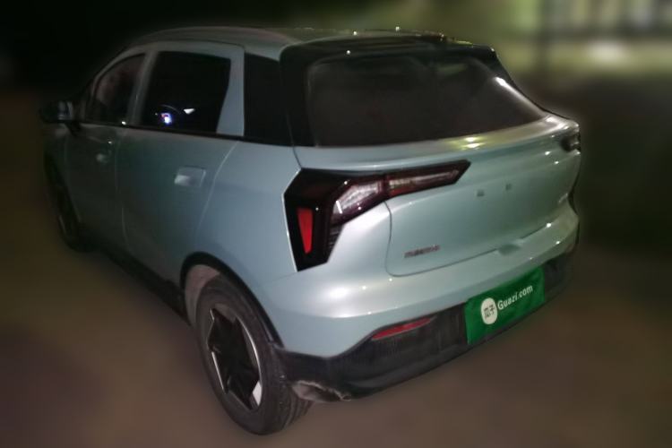 Used Geometry E Firefly 2024 401km Starlight
