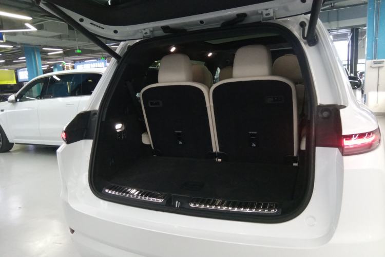 Used Li Auto L9 2025 Ultra Smart Refreshed Edition Trunk