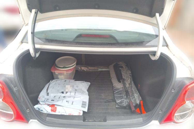 Used Chevrolet Aveo Sonic 2013 Sedan 1.4L Automatic with Sunroof