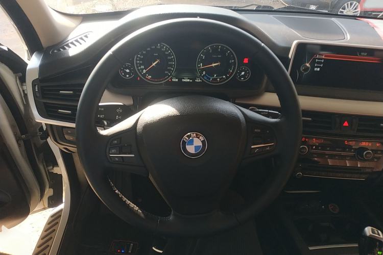 Used BMW X5 2015 xDrive35i U.S. specification
