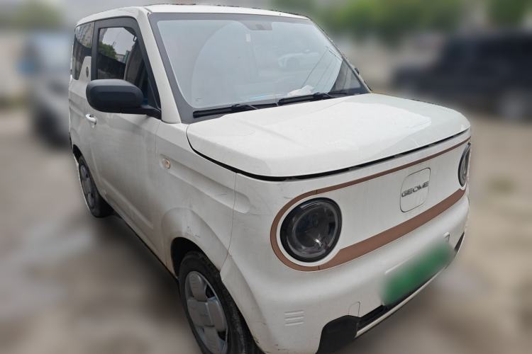 Used Geely Galaxy Panda 2024 Panda Mini 200km Longteng PRO Edition Front Right 45 Deg