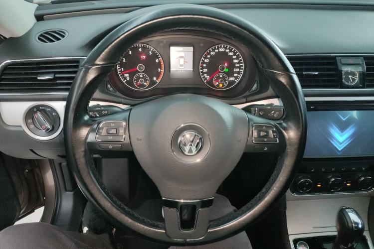 Used Volkswagen Passat 2014 1.8TSI DSG Prestige Edition